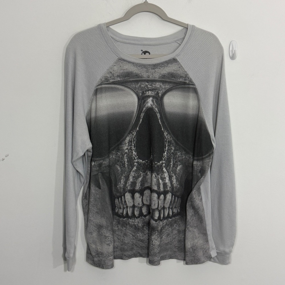 Skully Mens Shirt XL Gray Skull Graphic Thermal Goth Biker Alternative Y2K